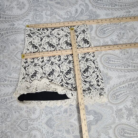 Alice+Olivia Lucia Lace women's skirt Ivory Cottagecore Coquette Feminine Small - Picture 2 of 8